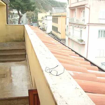 Hotel La Dimora Del Borgo 2*